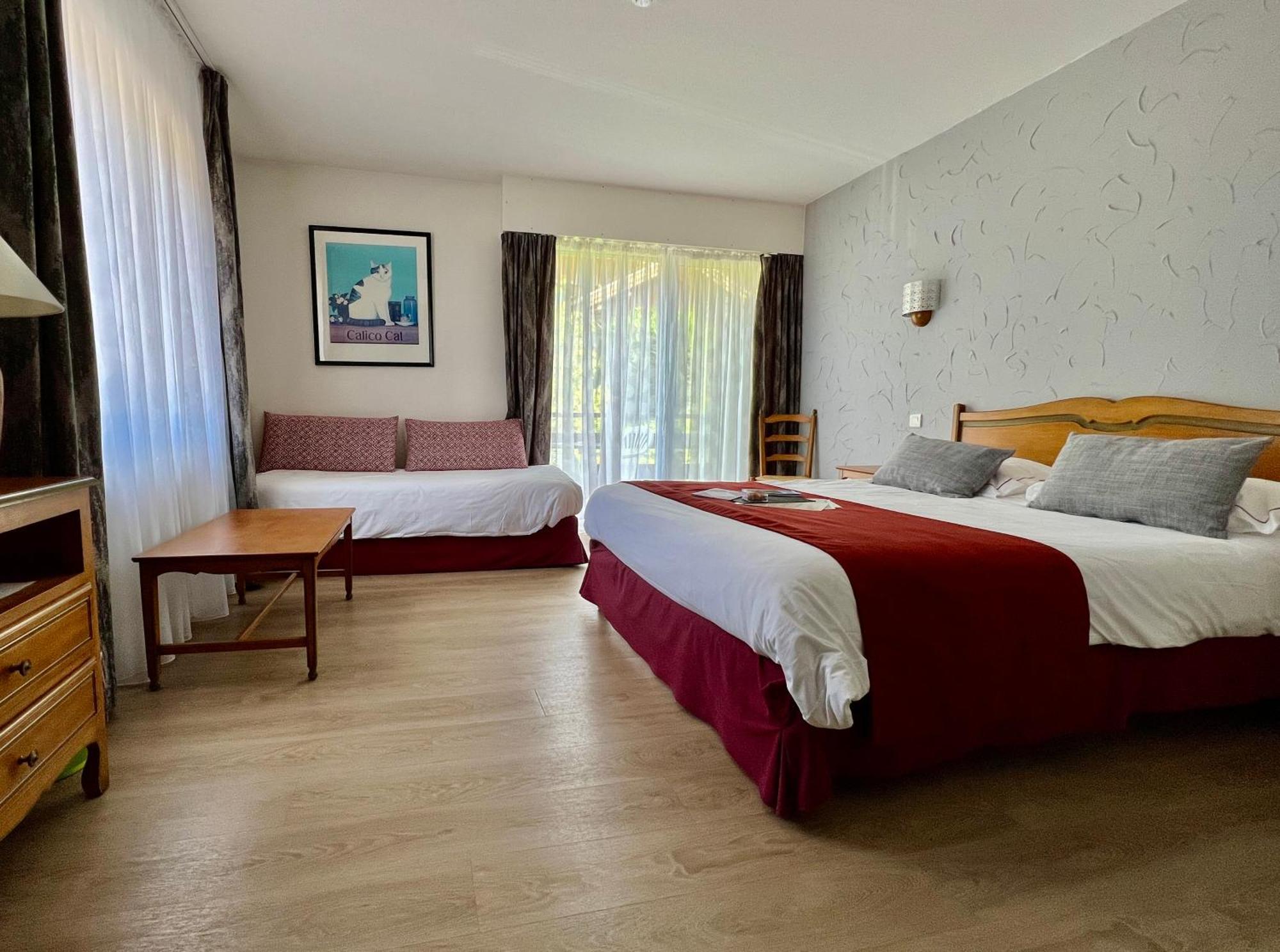 Logis Hotel, Chalets Et Restaurant Les Chatelmines La Bresse Eksteriør billede