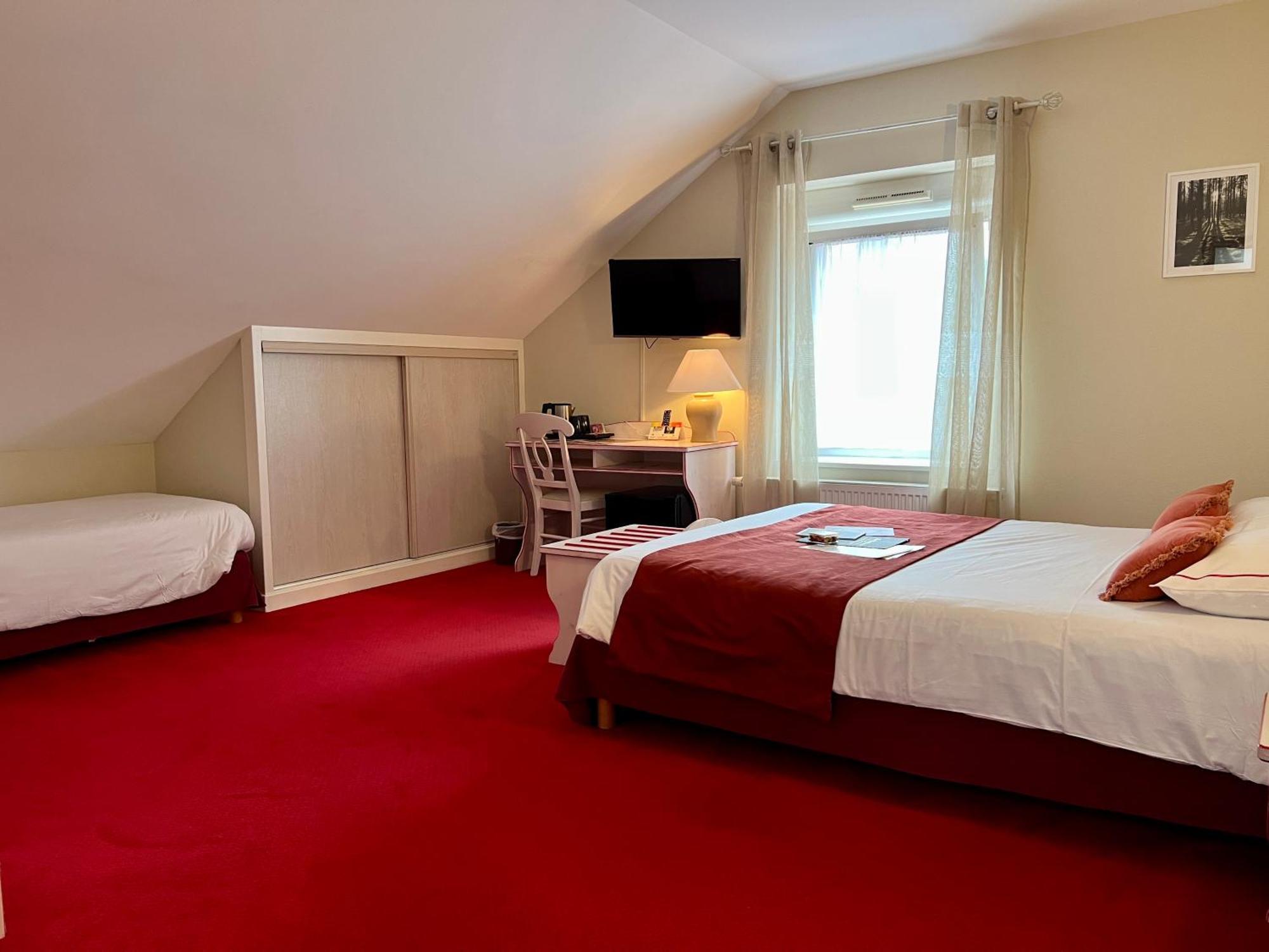 Logis Hotel, Chalets Et Restaurant Les Chatelmines La Bresse Eksteriør billede