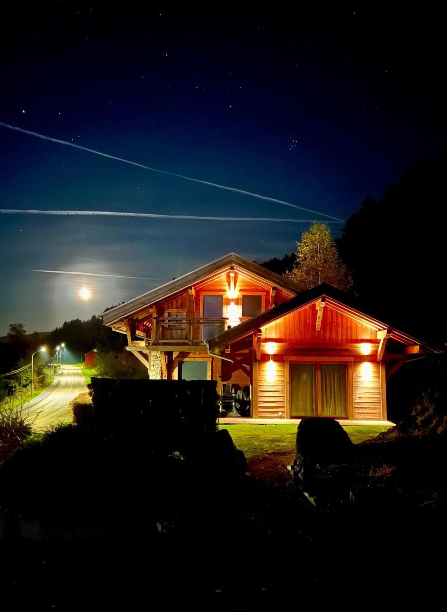 Logis Hotel, Chalets Et Restaurant Les Chatelmines La Bresse Eksteriør billede